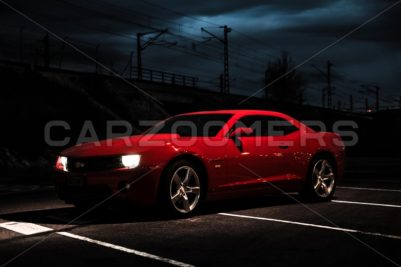 2010 Chevrolet Camaro at night - Carzoomers