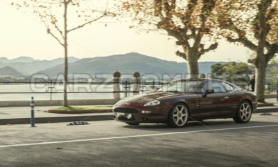 Aston Martin DB7 - CarZoomers