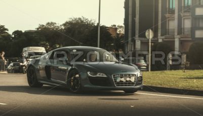 Audi R8 - CarZoomers