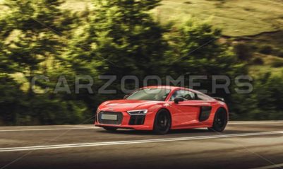Audi R8 V10 - Carzoomers