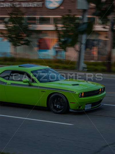 Dodge Challenger - Carzoomers