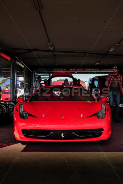 Ferrari 458 Challenge - Carzoomers