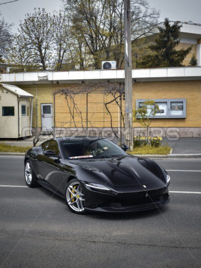 Ferrari Roma - Carzoomers