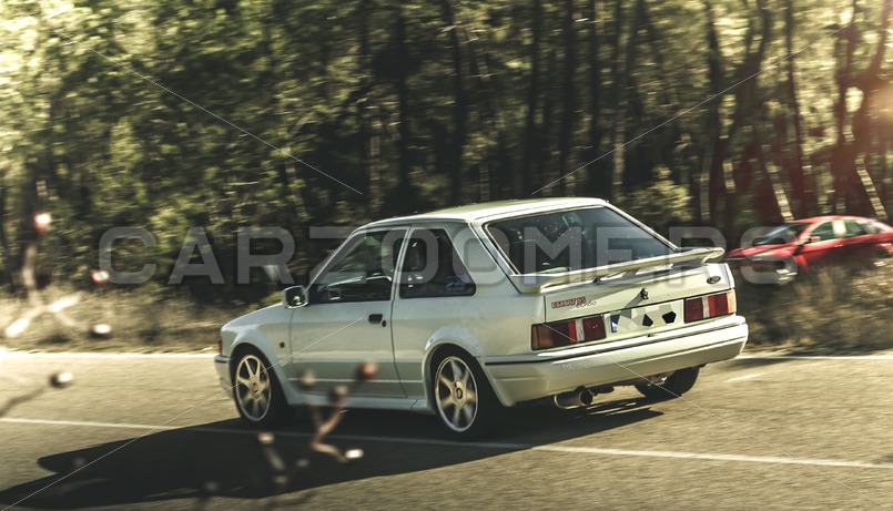 Ford Escort RS Turbo - CarZoomers
