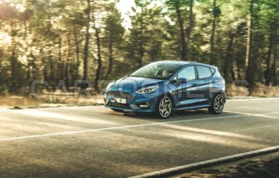 Ford Fiesta ST - CarZoomers