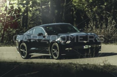 Ford Mustang GT - CarZoomers