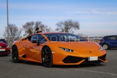 Lamborghini  Huracan LP-610 - Carzoomers