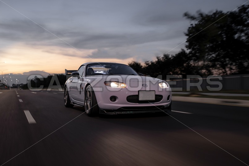 Mazda MX – 5 Miata Sunset shot - Carzoomers