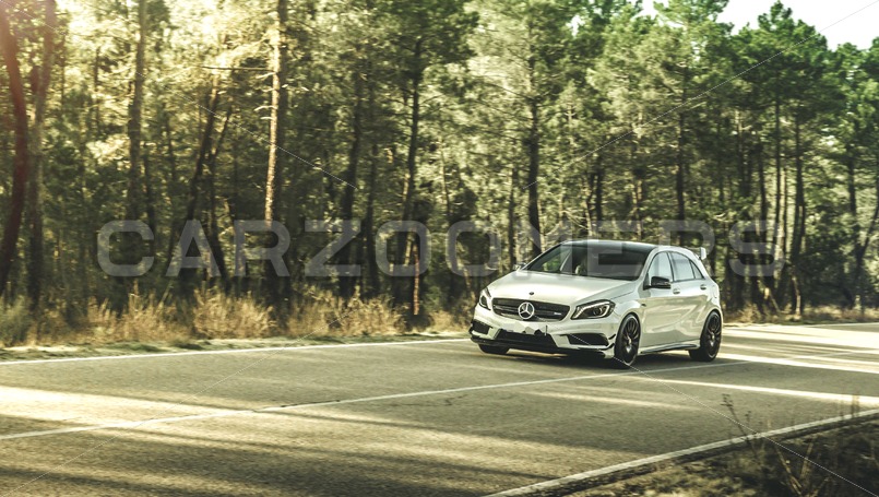 Mercedes A45 AMG - CarZoomers