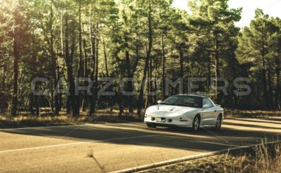 Pontiac Firebird - Carzomini