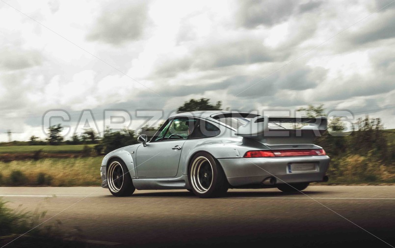 Porsche 911 GT2 993 - Carzoomers