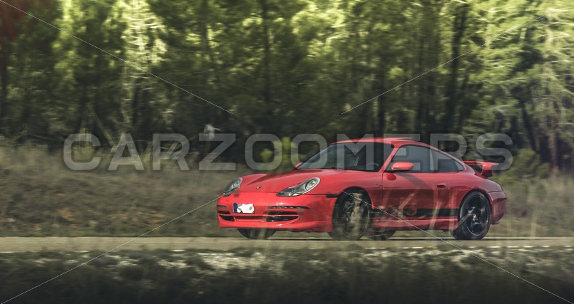 Porsche 911 GT3 - CarZoomers