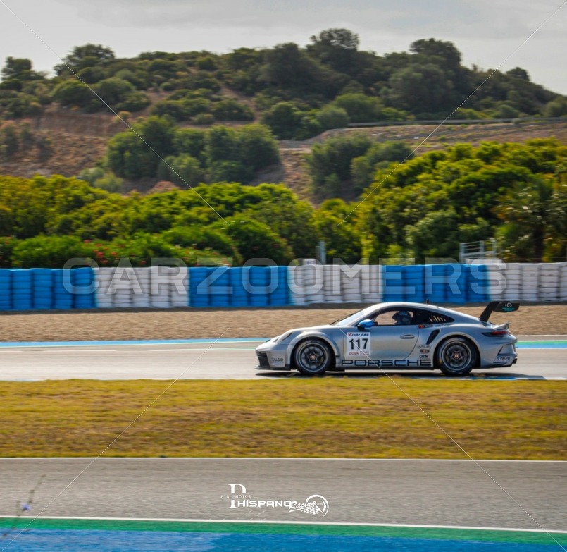 Porsche gt3 - Carzoomers