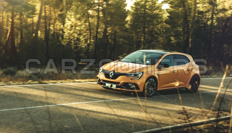 Renault Megane RS - CarZoomers
