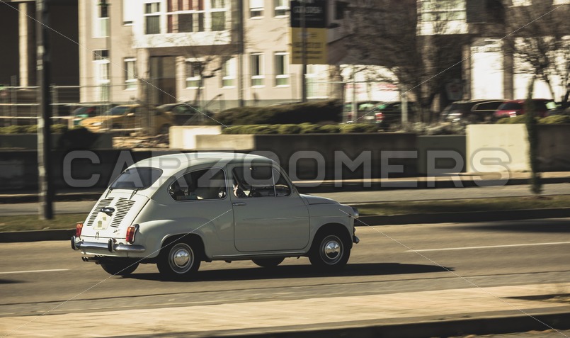 Seat 600 - CarZoomers