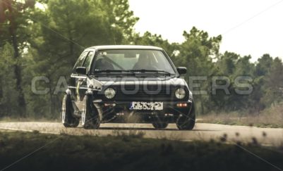 Volkswagen Golf - CarZoomers