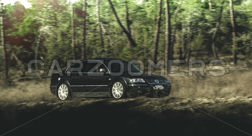 Volkswagen Passat - CarZoomers